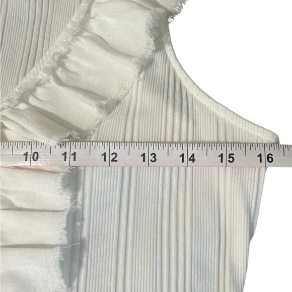 Anthropology Pilcro Top Women’s White V-Neck Ruffle Front Tank Top size Large - Picture 4 of 10